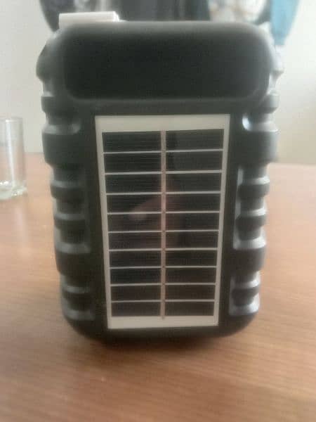 Bluetooth solar speaker all ok 1