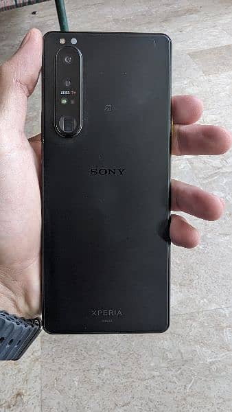 sony xperia 1 mark 3 ( official aprovd ) 1