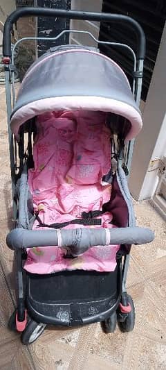 baby pram In good Condition with reasonable price