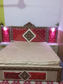 New mattress 6×6. with bed 3door double Almari