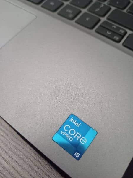 Dell Corei 5, 11 generation. perfect condition like new 11