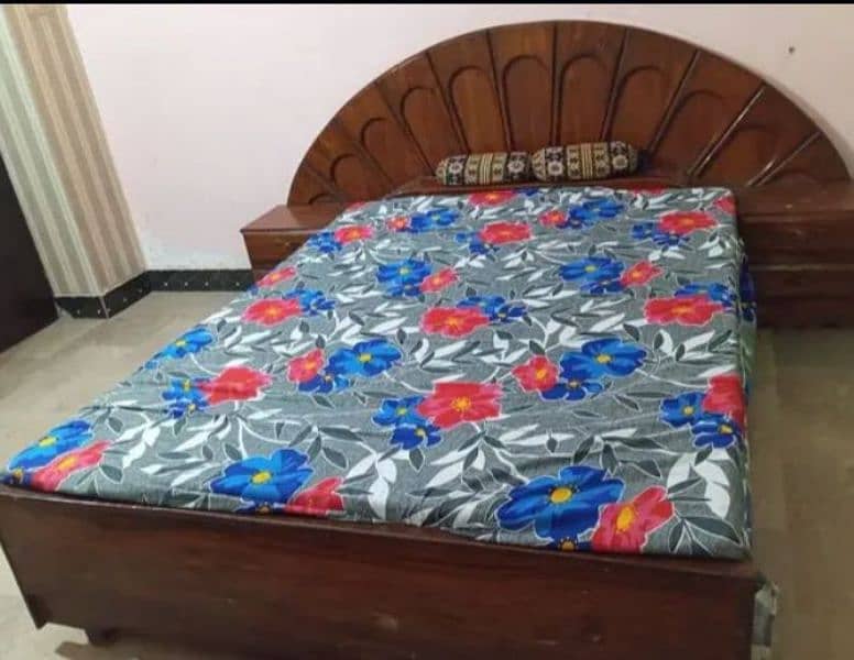 queen bed with metres sale 0