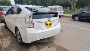 Prius 2011 model 2015 reg only 2 piece touch up
