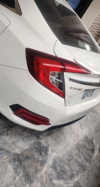 Honda civic is up for selling 6