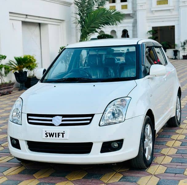 Suzuki Swift 2014 model DLX 14