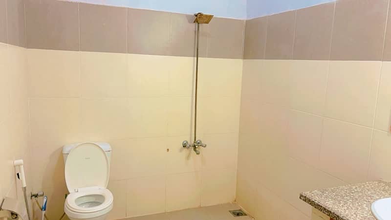 Beautiful Clean Furnished House For Short Term Per Day Rent Johar Mor 17