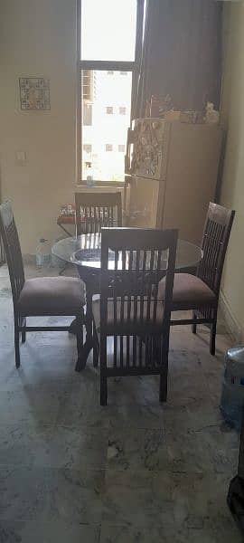 Dinning table 4 seater 0