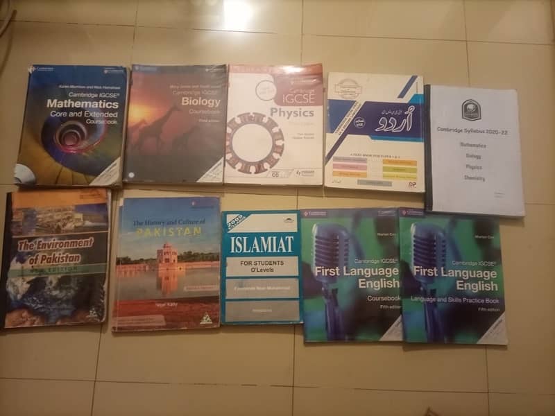 igcse books and past papers 0