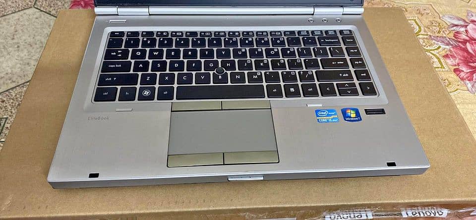 HP Elitebook 8460p 3