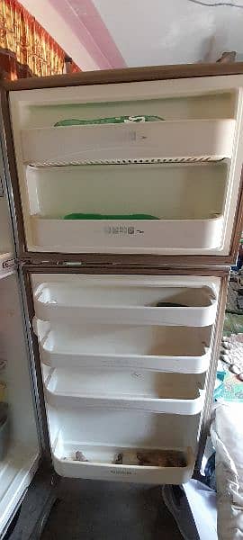 Dawlance Refrigerator full size 2