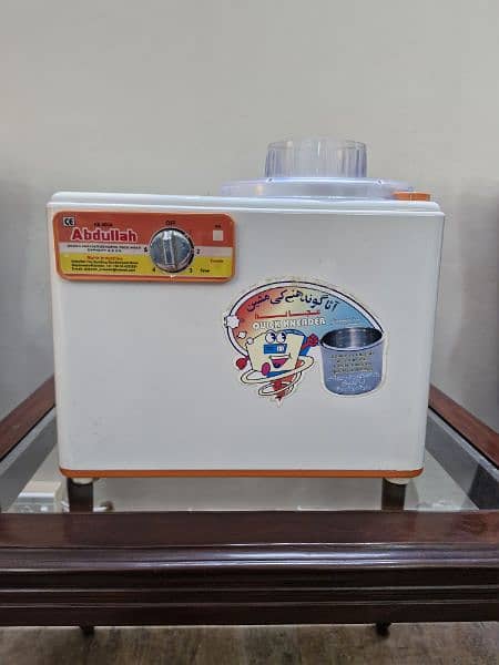 Dough kneader / Atta gondhnay ki machine / آٹا گوندھنے کی مشین 0