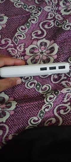 i am selling power Bank 10000mh