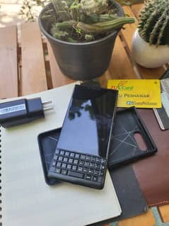 BlackBerry key 2 in good condition (PTA OFFICIAL APPROVED)