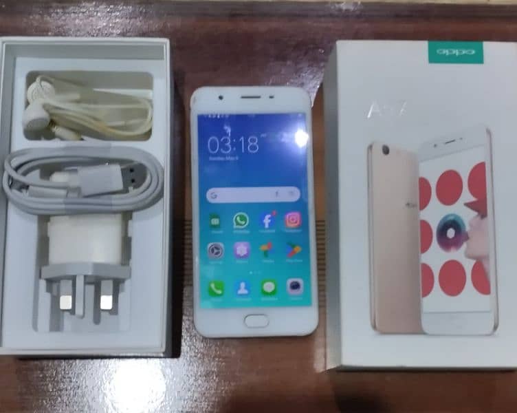 Oppo A57 3/32GB for Sale 9