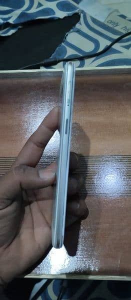 Oppo A57 3/32GB for Sale 10