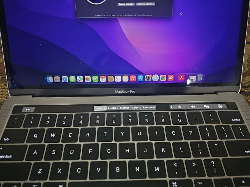 MacBook Pro 2017 13inch 1