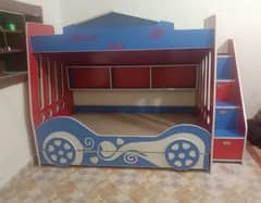kids bunker bed with mattress, very good quality