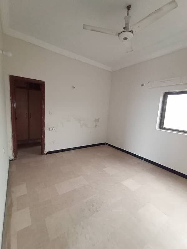 Apartment For Rent Madina Town Khayaban Colony 9