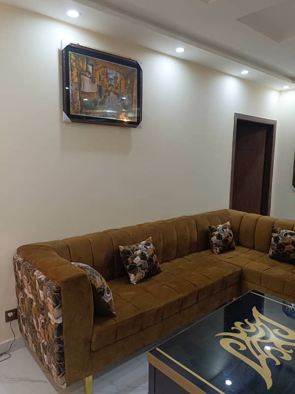 One bed luxury full furnished apartment for rent 2