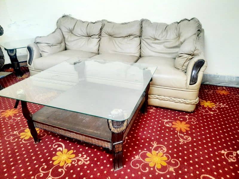 5 Seater Leather Sofa set and Table Set 1