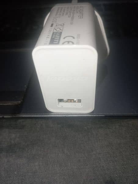 Lenovo K6 Note box Charger & datacable 1