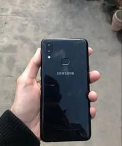 Samsung galaxy A10S 2/32 full ok iPhone sa exchange ho jaye ga
