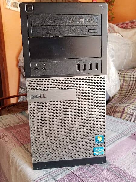 Core i3 2nd Generation with 8 GB Ram 0
