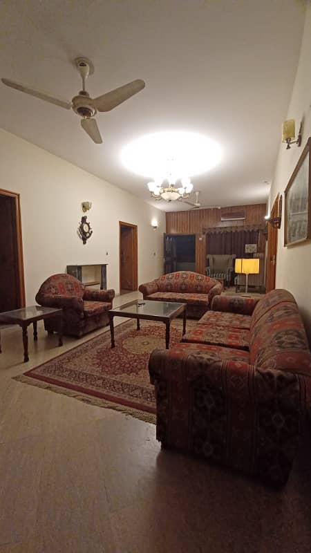 1kanal full furnished house for rent for short and long time 9