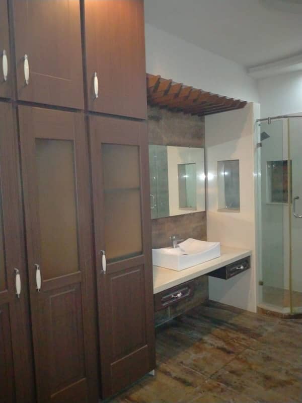 1kanal full furnished house for rent for short and long time 44