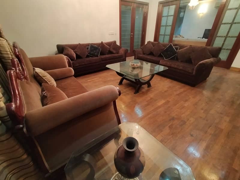 1kanal full furnished house for rent for short and long time 49