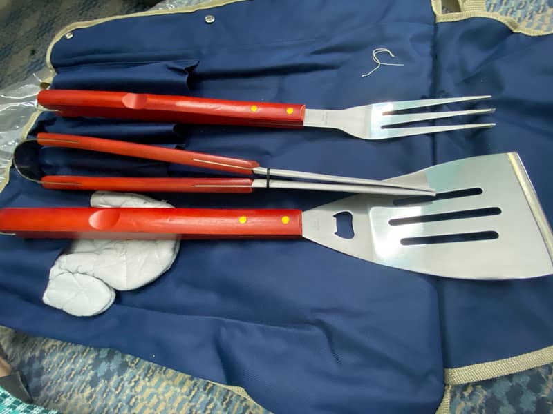 4pc stainless steel BBQ cutlery set 3