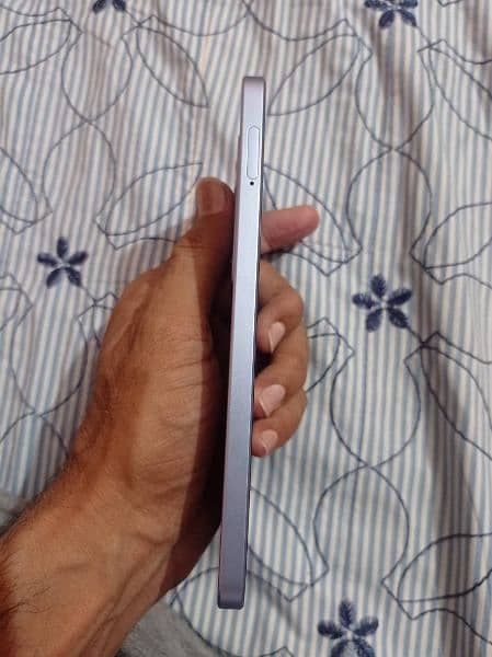 Oppo reno 11F 8+8/256 only few days used 6