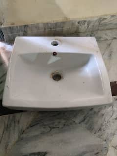 Wash basin for sale (1.5ft*1.3ft)