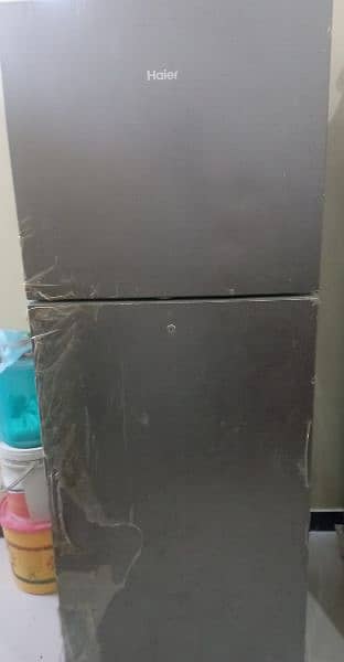 Haier Refrigerator HRF-380 3