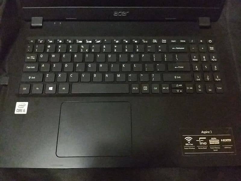 Acer Aspire 3 (Laptop For Sale) 1