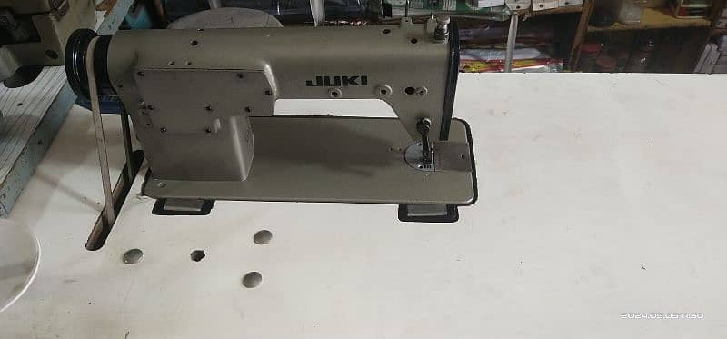 Original juki Sewing machine 555 6