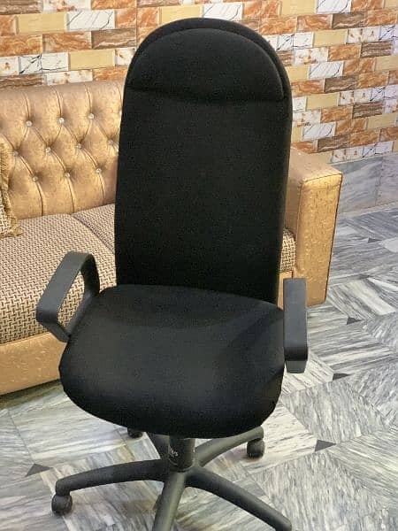 Brand: Offisys By MASTER (5 Chairs) 4