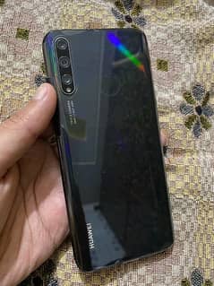 Huawei Y8P 6/128 with box and charger