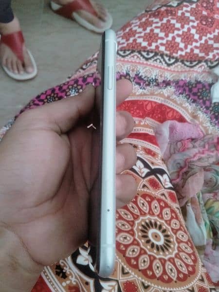 iphone XR new condition battry health 78 7