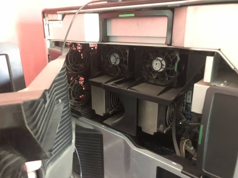 Hp z800(rendering system)with 6GB graphic card Gtx 1080 1