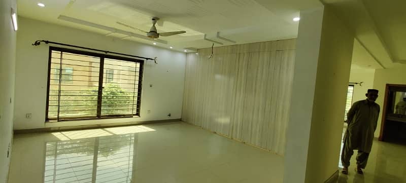 Upper Portion For Rent in G15 size 1 Kanal water gas electricity all facilities Five options available 5