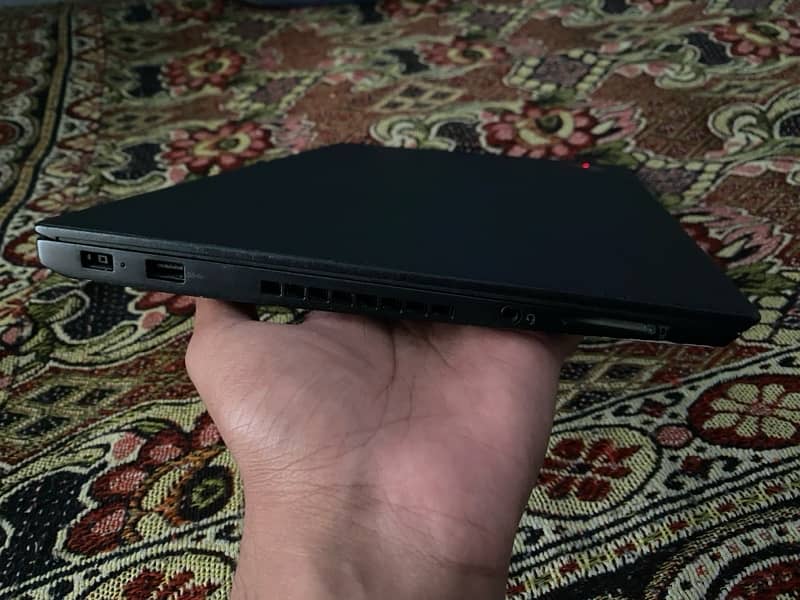 Lenovo ThinkPad T460s i5 6Generation 8/256 touch LCD 1