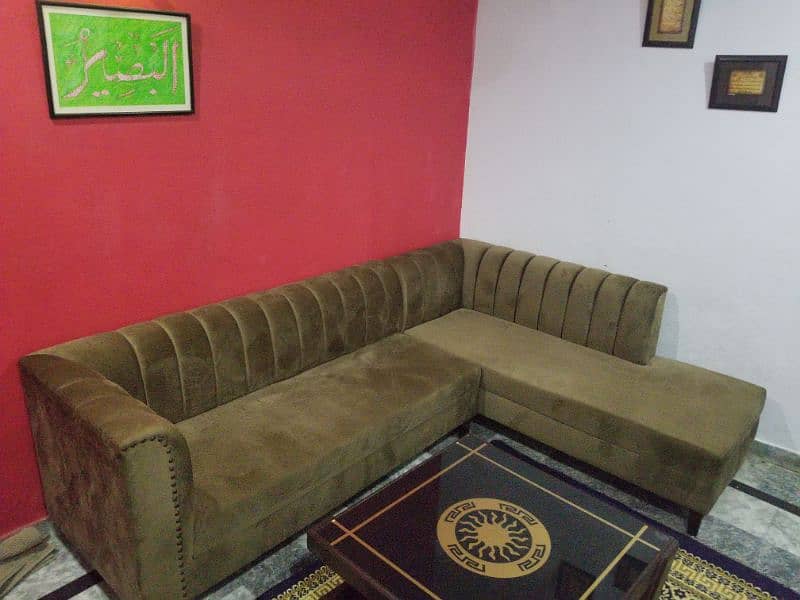 L shape 7 seater sofa 10/10 condition not is use 0