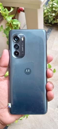 Motorola edge 2022