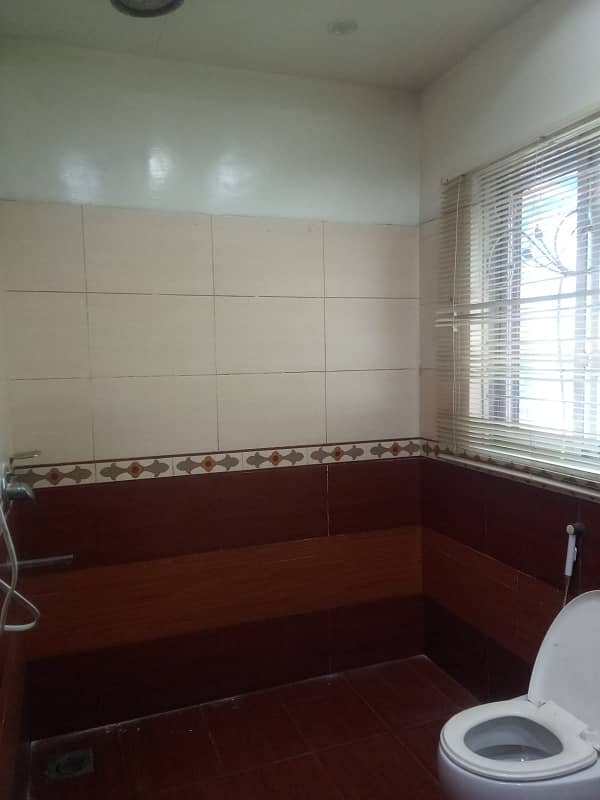 10 Marla Full House Furnished For Rent In Bahria Town Gulmohar Block 11