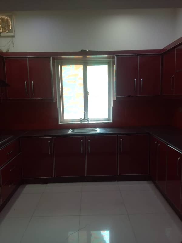 10 Marla Full House Furnished For Rent In Bahria Town Gulmohar Block 16