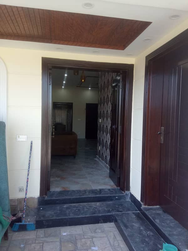 10 Marla Brand New Luxury Beautiful Full House For Rent In Sector F Bahria Town, Lahore 7