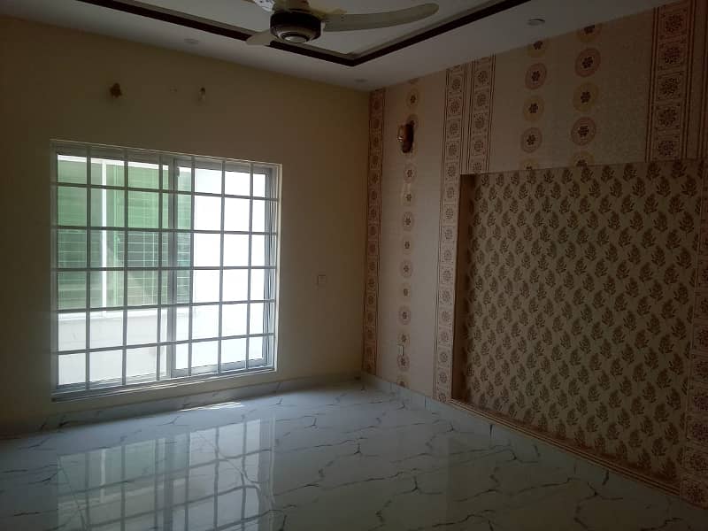 10 Marla Brand New Luxury Beautiful Full House For Rent In Sector F Bahria Town, Lahore 22