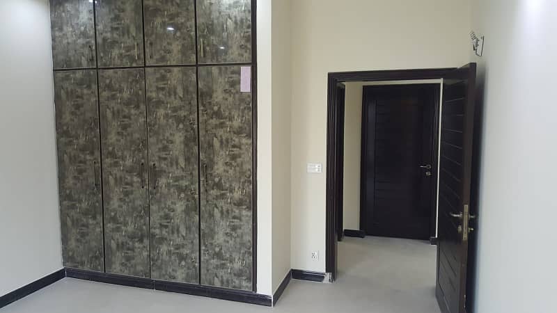 10 Marla Upper Portion For Rent In Sector C Bahria Town,Lahore 9