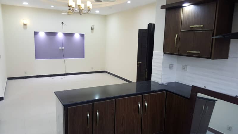 10 Marla Upper Portion For Rent In Sector C Bahria Town,Lahore 21